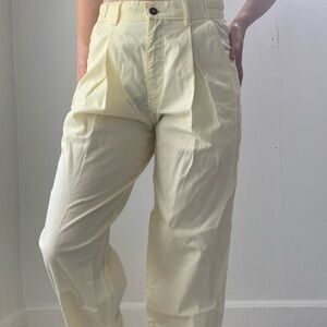 vintage 70s 80s yellow levi’s light cotton slacks